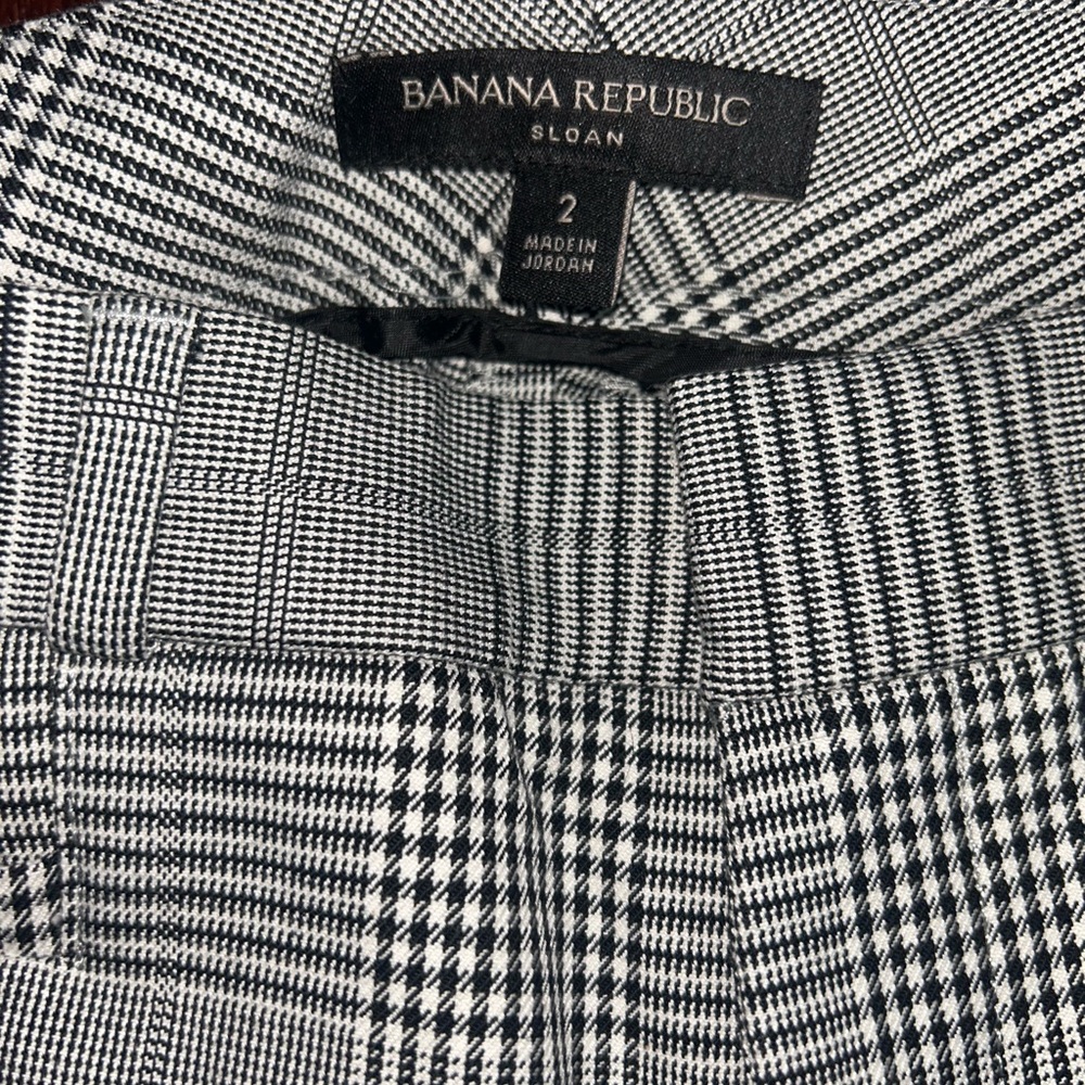 Banana Republic Women's 2 Black White Plaid Sloan Ankle Pants - Picture 3 of 11